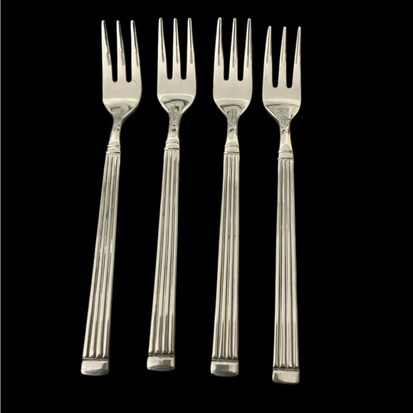 New Vintage Estia Gourmet Olympia Pattern - Lot Of 4 Cocktail Forks Korea - Picture 1 of 10